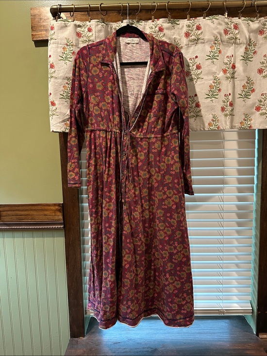 NATURAL LIFE Dresses & Skirts - NATURAL LIFE Burgundy Floral Long-Sleeve Drawstring Waist Dress